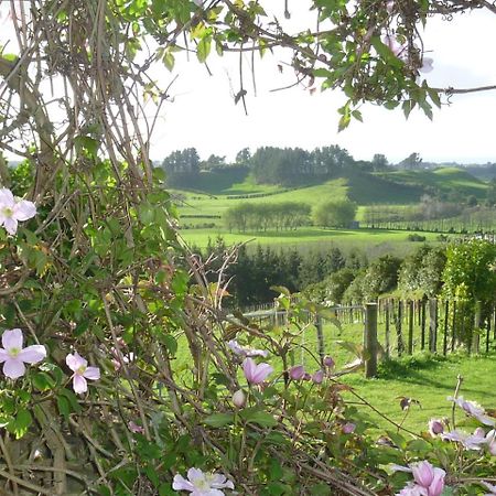 A Touch Of Tuscany At Hillsborough New Plymouth Esterno foto