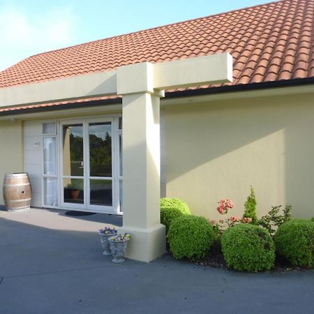A Touch Of Tuscany At Hillsborough New Plymouth Esterno foto